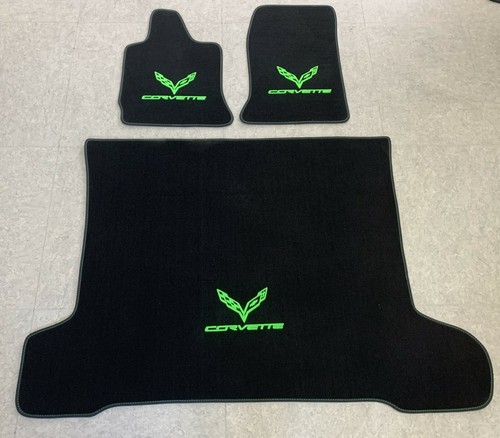 Automotive carpet trunk set